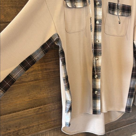 Plaid Accent Waffle Button Down Shirt - Tan - Picture 3 of 7